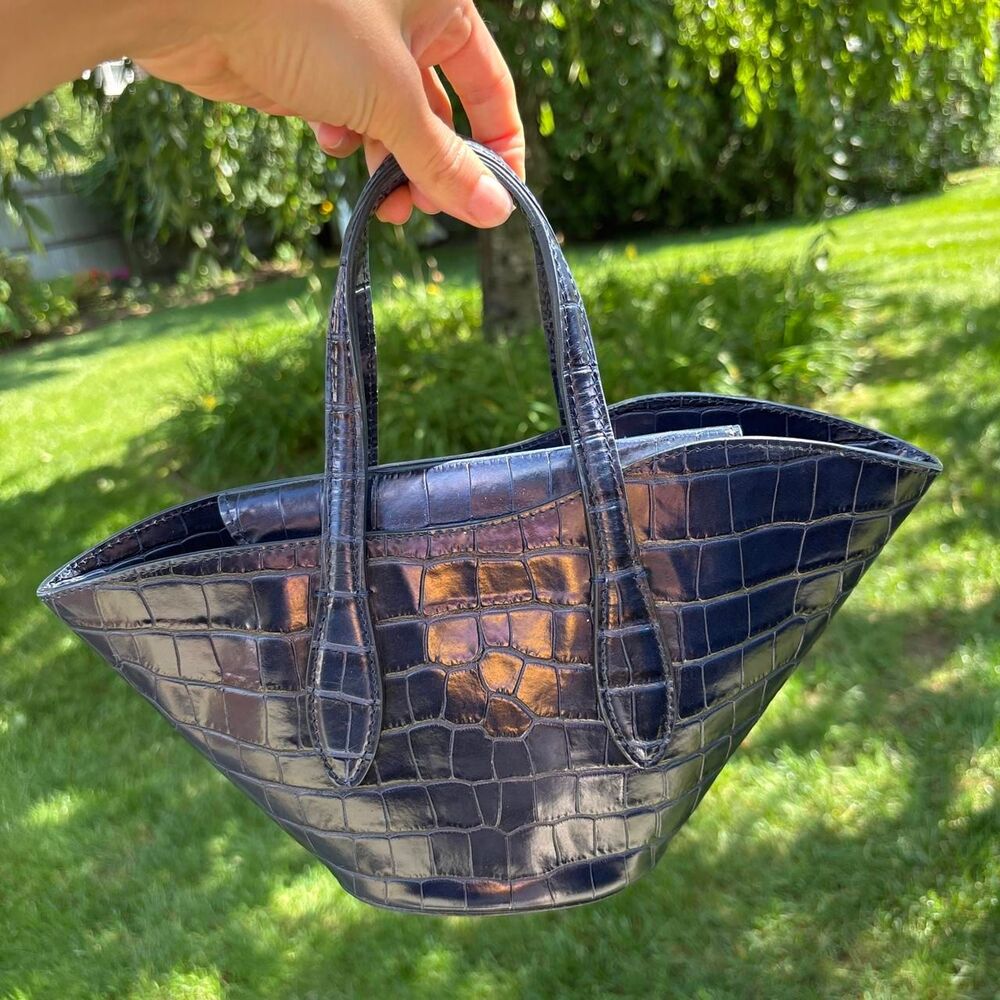 Liffner Open Tulip Tote Bag